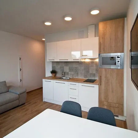 Apartment Fb *